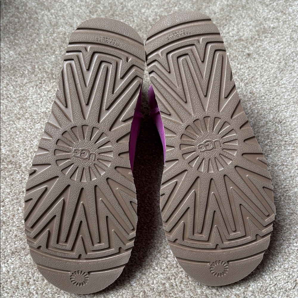 Ugg Classic Mini - image 5